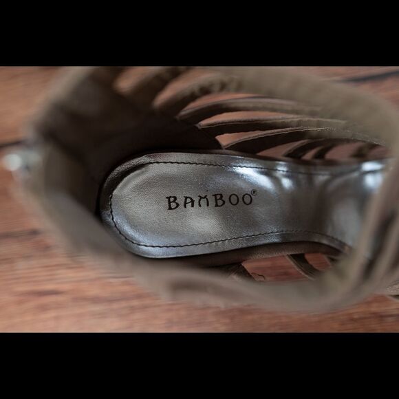 BAMBOO brand heels - Picture 2 of 9